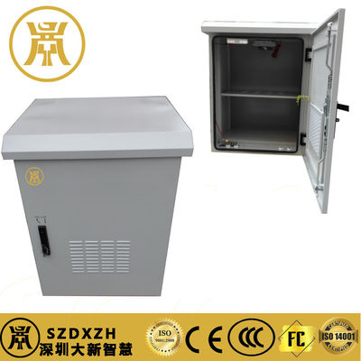 OEM Pole Mounted Network Cabinet Dustproof Outdoor Weatherproof Enclosure IP55
